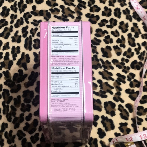 2006 SANRIO Hello Kitty & My Melody PEZ Metal Pink Lunch Box Vintage Hearts Cute - Picture 9 of 11